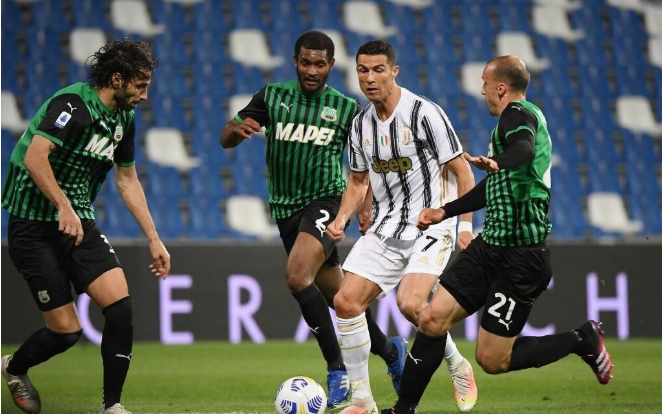  瓜迪奥拉启用无锋阵，曼城控球率创赛季新高  